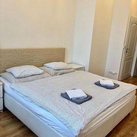 Apartment Belveder Брно Екстер'єр фото